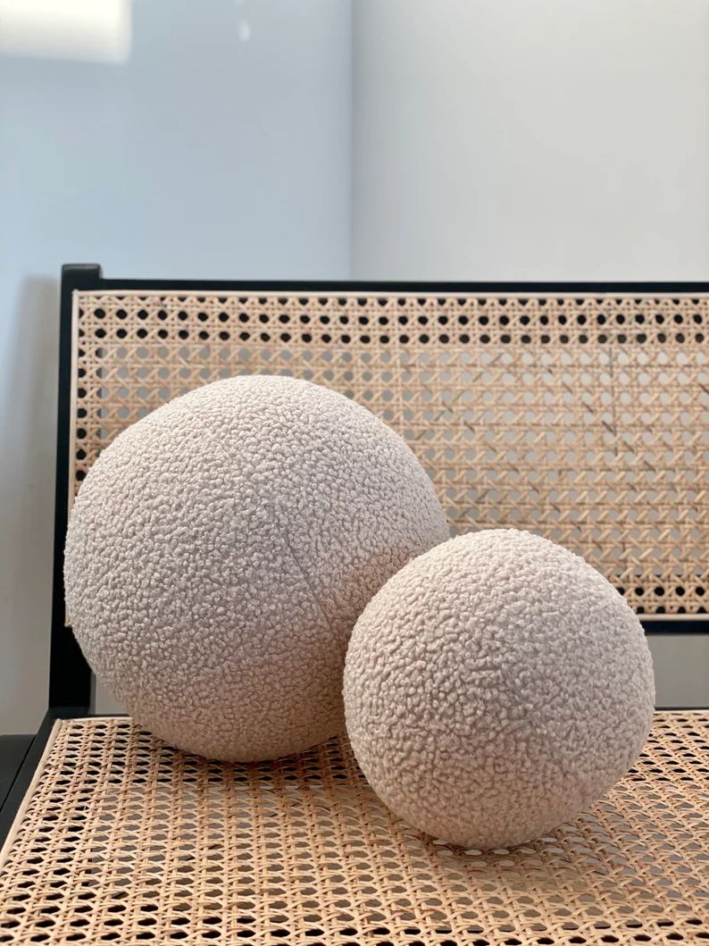 Coussin balle en bouclette