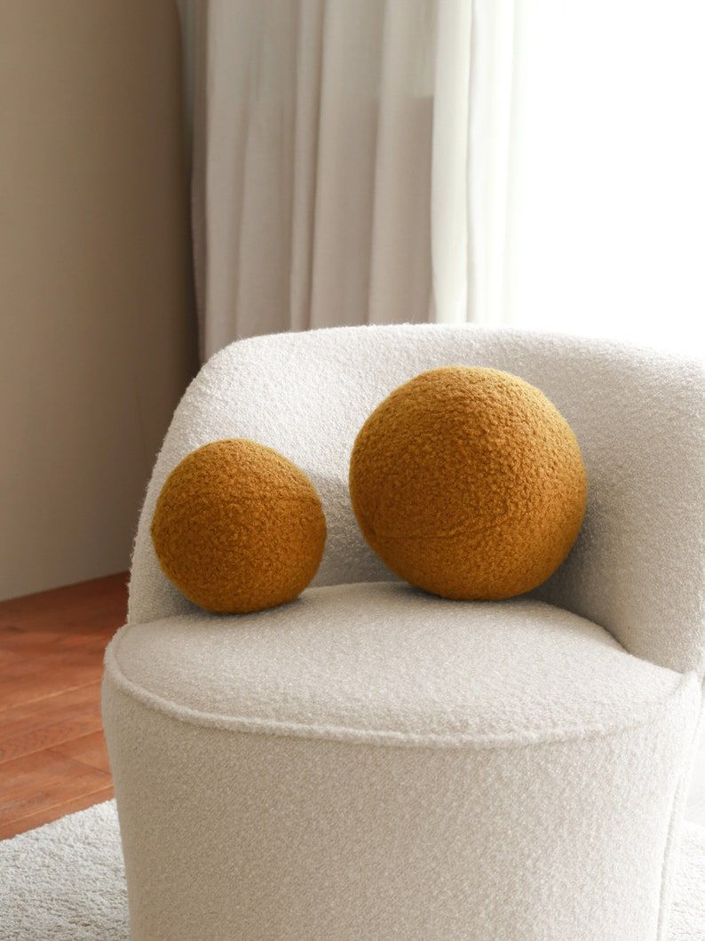 Coussin balle en bouclette