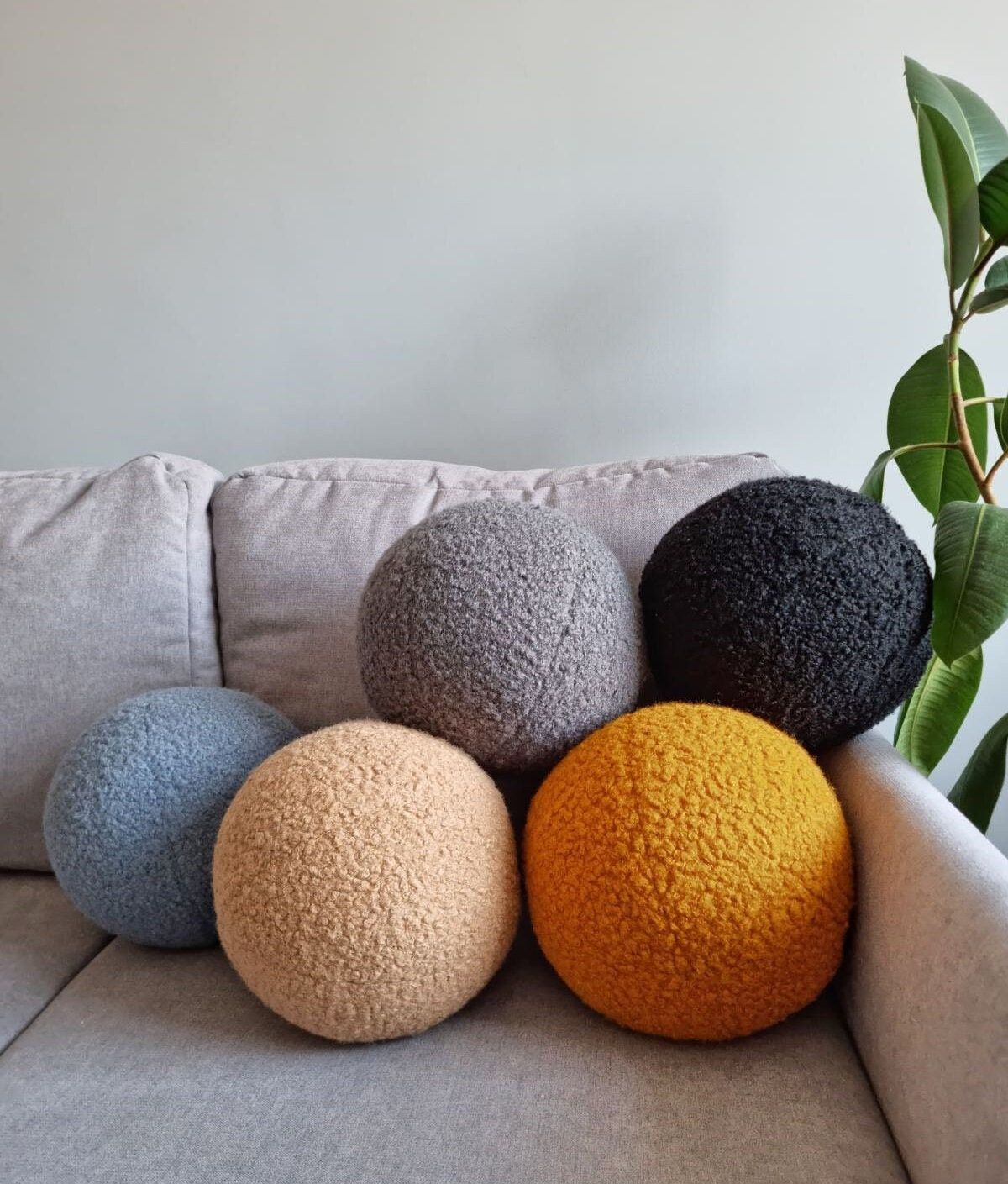 Coussin balle en bouclette